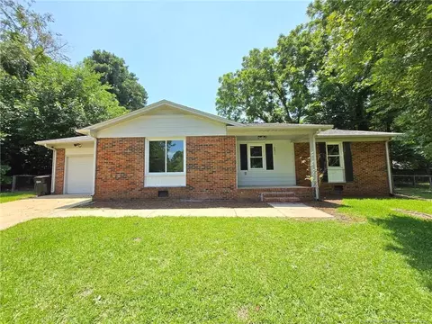Exterior - 5971 Monterey Ct, Fayetteville, NC 28314 photo 1 of 6