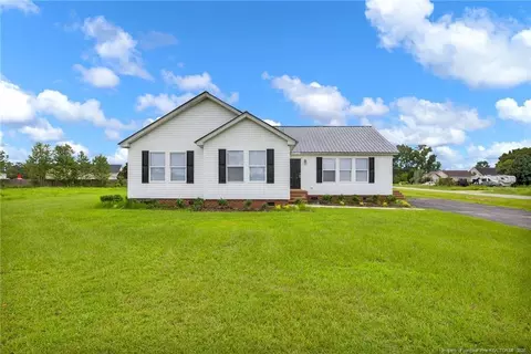 22 Apex Dr, Parkton, NC 28371