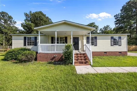52 Popy Ln, Parkton, NC 28371