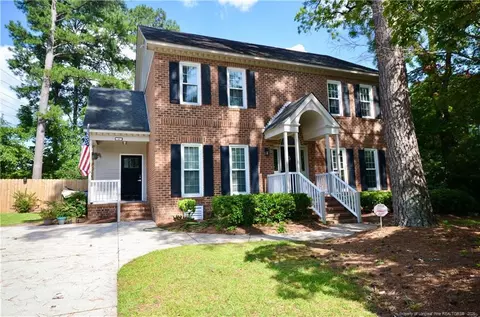 101 Bryce Creek Ln, Fayetteville, NC 28303