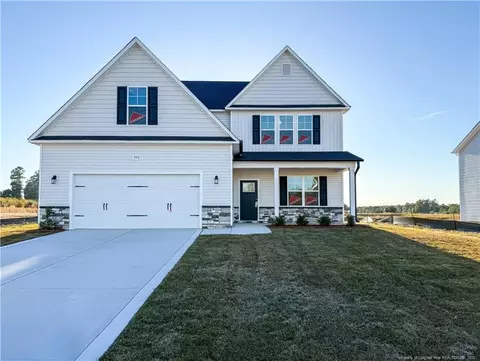 499 Ashley Heights Dr, Aberdeen, NC 28315