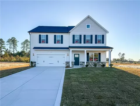 440 Ashley Heights Dr, Aberdeen, NC 28315