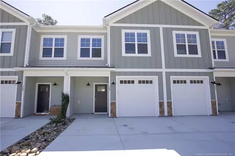387 James St, Vass, NC 28394