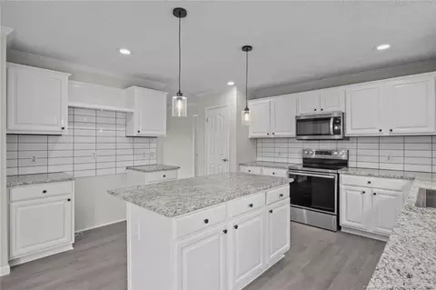 Kitchen - 1271 Nutgrass Rd, Bunnlevel, NC 28323 photo 1 of 2