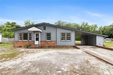 1703 Gardenia Ave, Fayetteville, NC 28311