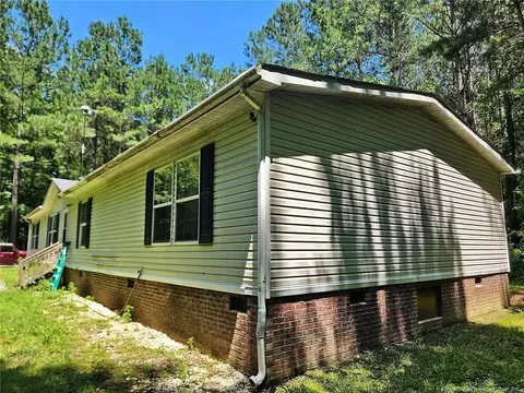 7768 Dunn Rd, Godwin, NC 28344 photo 6