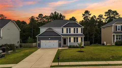 156 Silk Oak Dr, Bunnlevel, NC 28323
