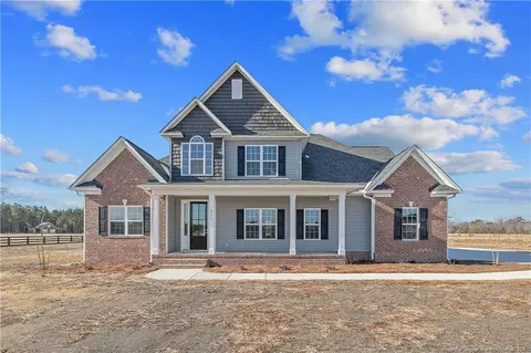 6772 Sim Canady Rd, Hope Mills, NC 28348