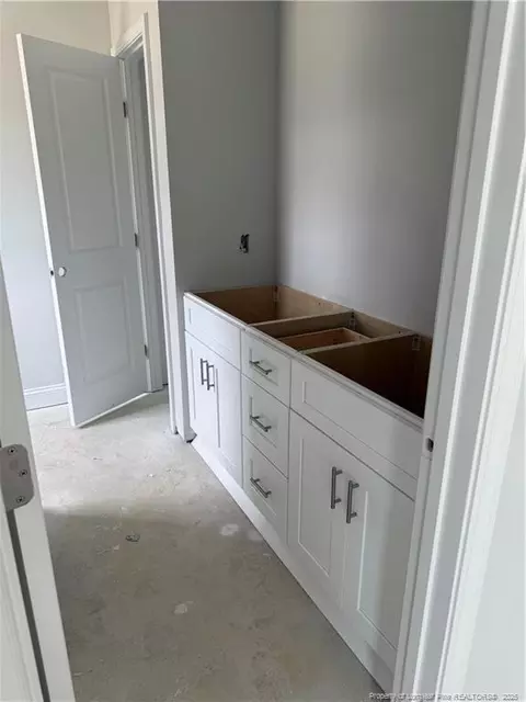 412 Maple St, Roseboro, NC 28382 photo 5
