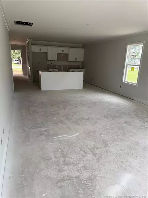 412 Maple St, Roseboro, NC 28382 photo 3