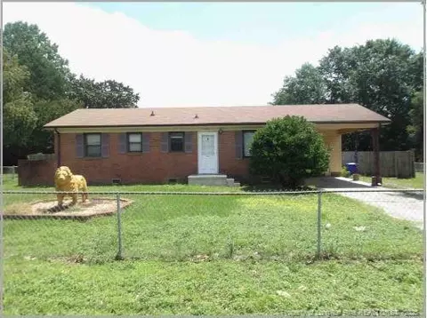 1402 Mack St, Spring Lake, NC 28390