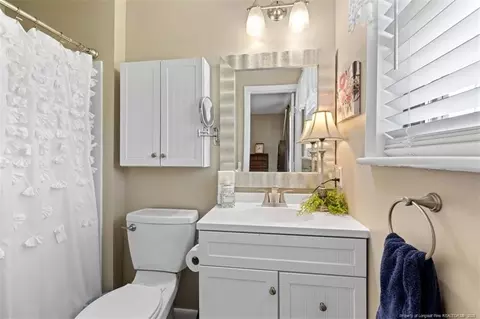 Bath - 113 Castle Dr, Smithfield, NC 27577 photo 3 of 3