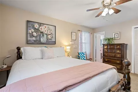 Bedroom - 113 Castle Dr, Smithfield, NC 27577 photo 2 of 5