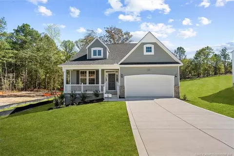 458 Pinnacle Ct, Raeford, NC 28376