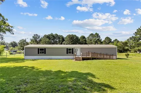 189 Bulldog Ln, Roseboro, NC 28382