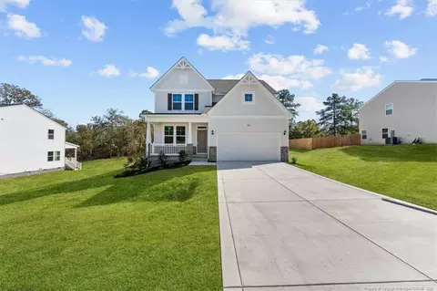422 Pinnacle Ct, Raeford, NC 28376