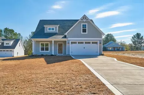 1677 Reservation Rd, Aberdeen, NC 28315