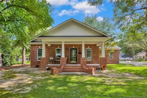 400 Mcmillan Ave, Red Springs, NC 28377