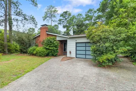 318 Birnam Dr NW, Fayetteville, NC 28305