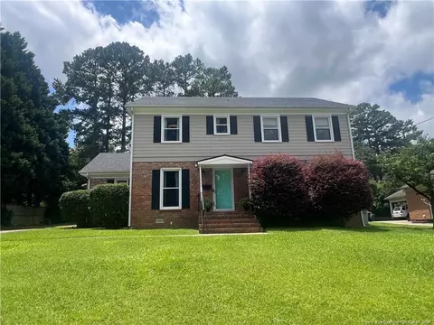 2707 Bennington Rd, Fayetteville, NC 28303