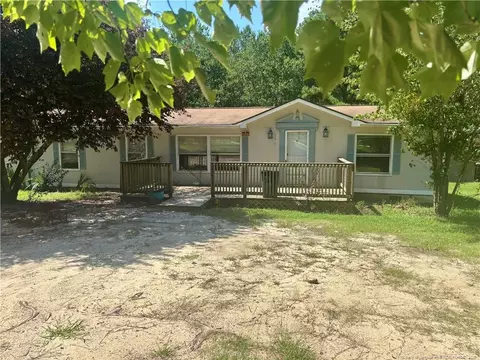 899 Southfork Rd, Parkton, NC 28371