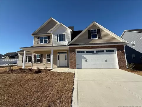 2958 Currawond St, Fayetteville, NC 28304