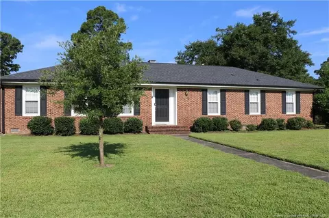 3590 Rosewood Dr, Lumberton, NC 28358