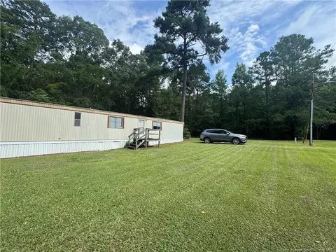 1557 Terrals Creek Rd, Eastover, NC 28312