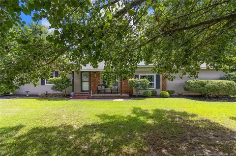 1134 Asbury Rd, Eastover, NC 28312