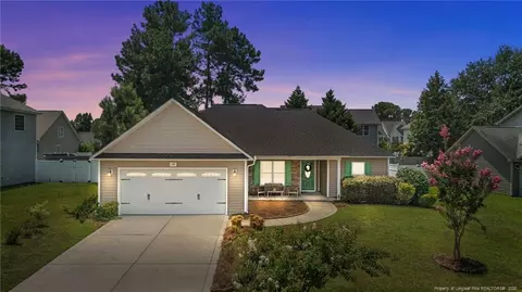 186 Regimental Dr, Cameron, NC 28326