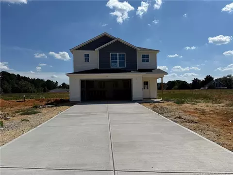 102 Boston River Dr, Dunn, NC 28334