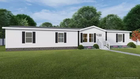 1066 Crawford Wright Rd, Raeford, NC 28376