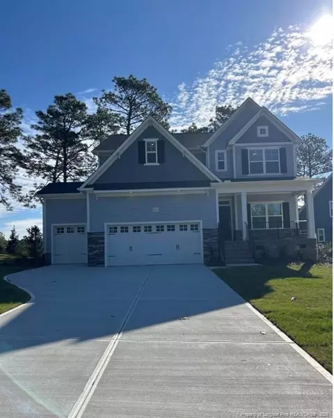 653 Watauga Ln, Aberdeen, NC 28315