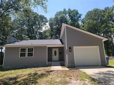 3503 Ridgecrest Ave, Fayetteville, NC 28303