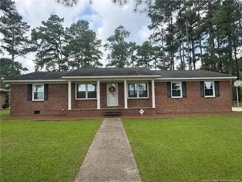 243 Shaw Mill Rd, Saint Pauls, NC 28384