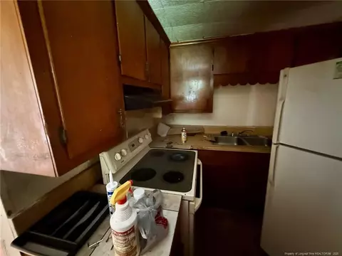 710 Pine St, Hamlet, NC 28345 photo 9