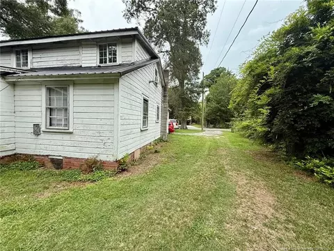 710 Pine St, Hamlet, NC 28345 photo 17