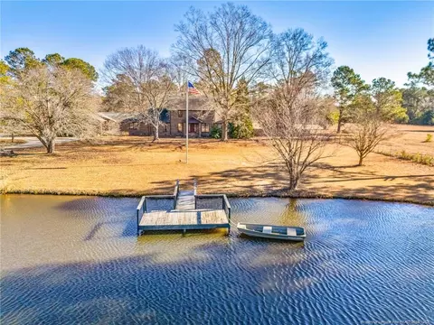 5199 Tobacco Rd, Orrum, NC 28369