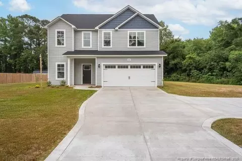 207 E Main St, Lumber Bridge, NC 28357