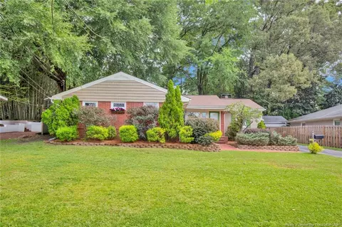 1812 Sunnyside Cir, Fayetteville, NC 28305