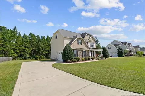 5166 Aberdeen Rd, Raeford, NC 28376