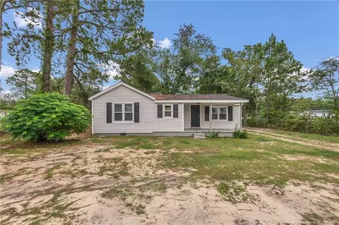 1153 Tammy St, Fayetteville, NC 28311