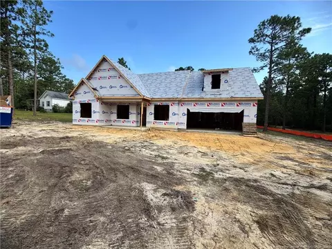 744 Quewhiffle Rd, Aberdeen, NC 28315