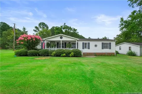 7315 Overhills Rd, Spring Lake, NC 28390