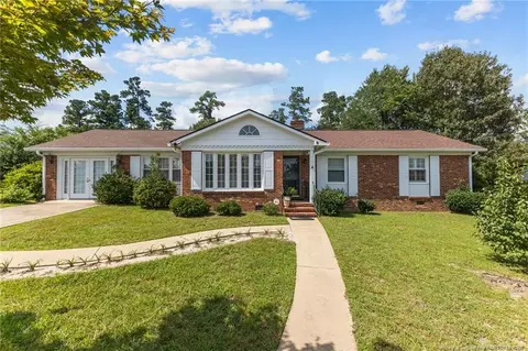 615 Welsh Pl, Fayetteville, NC 28303