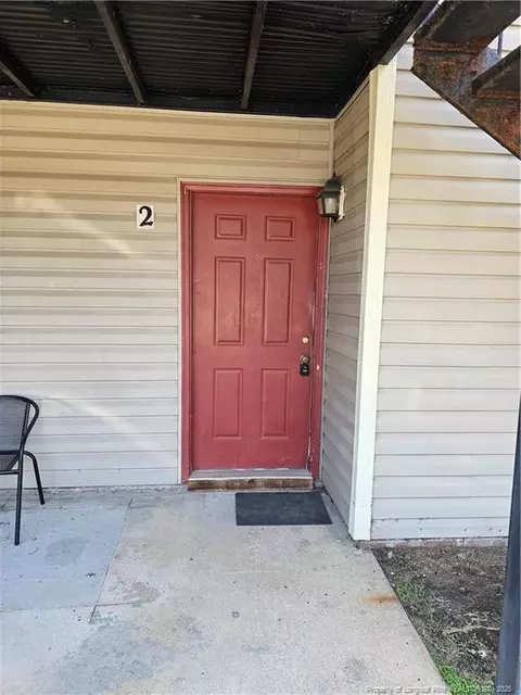 1122 Southwood Dr #2, Fayetteville, NC 28304