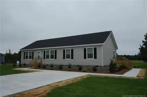259 E Poplar St, Bladenboro, NC 28320