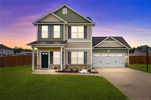 4917 Bulls Bay Ct, Parkton, NC 28371