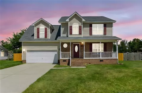 174 Jockey Dr, Raeford, NC 28376