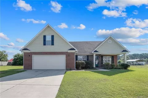 107 Kennedy Dr, Raeford, NC 28376